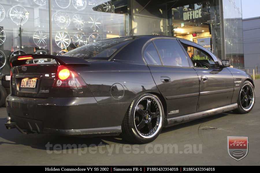 18x8.5 18x9.5 Simmons FR-1 Gloss Black on HOLDEN COMMODORE