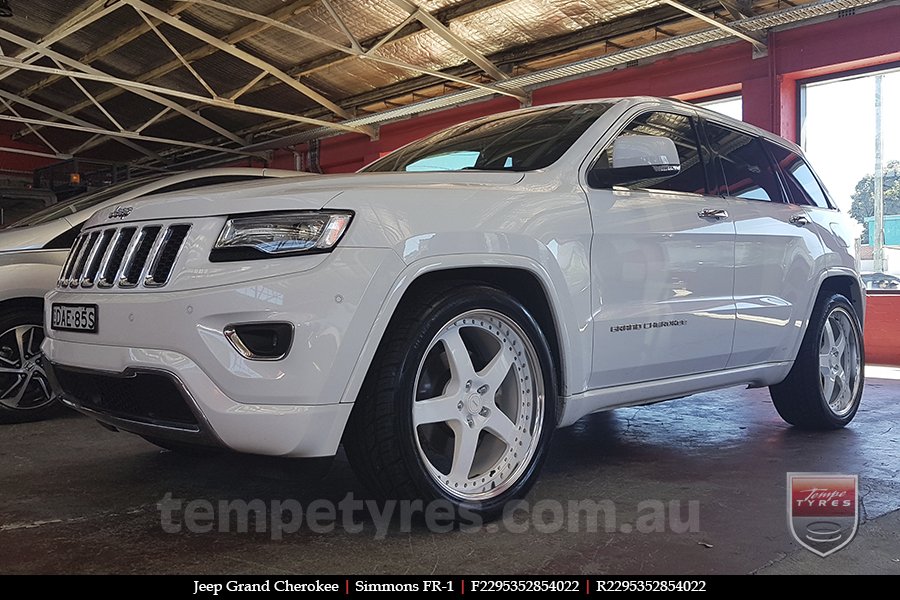 22x8.5 22x9.5 Simmons FR-1 White on JEEP GRAND CHEROKEE