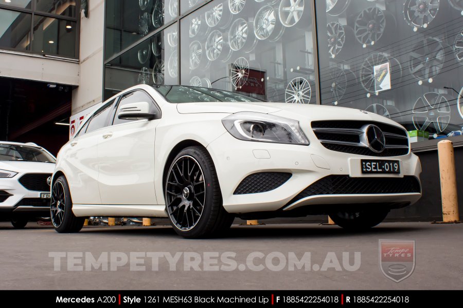 18x8.5 1261 MESH63 Black on Mercedes A-Class