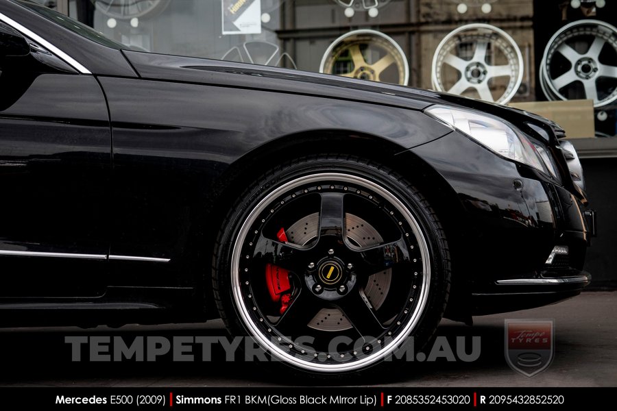 20x8.5 20x9.5 Simmons FR-1 Gloss Black on Mercedes E-Class