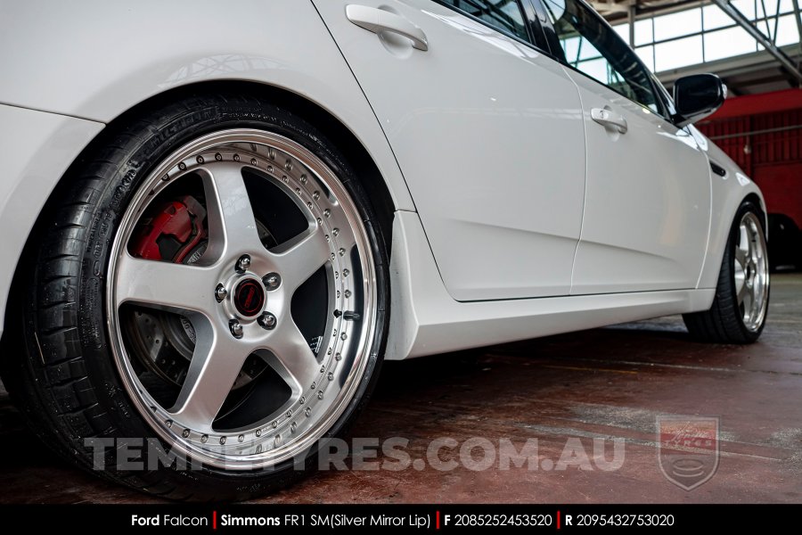 20x8.5 20x9.5 Simmons FR-1 Silver on Ford Falcon