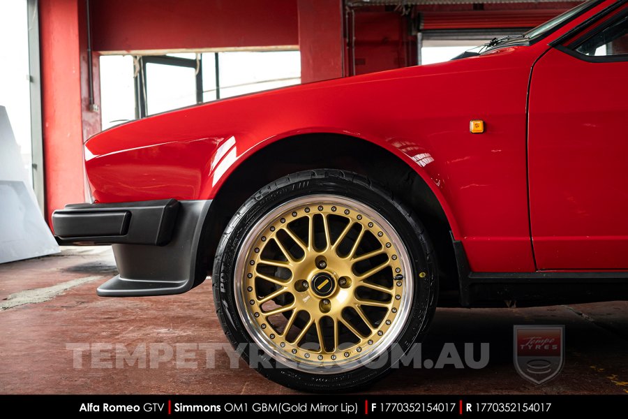 17x7.0 17x8.5 Simmons OM-1 Gold on Alfa Romeo GTV