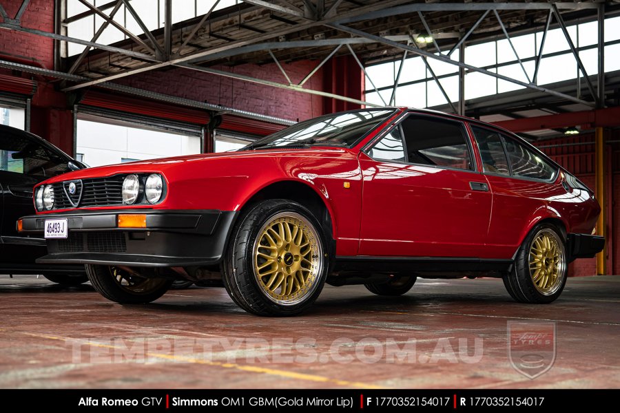 17x7.0 17x8.5 Simmons OM-1 Gold on Alfa Romeo GTV