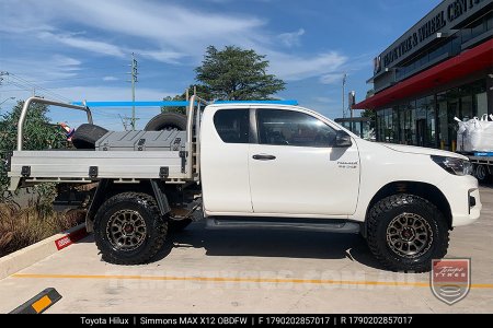 17x9.0 Simmons MAX X12 OBDFW on Toyota Hilux