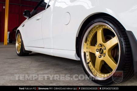 20x8.5 20x9.5 Simmons FR-1 Gold on Ford Falcon