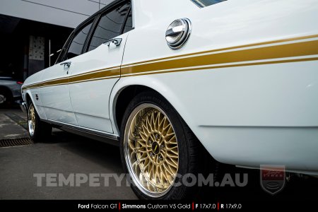 Custom Simmons Wheels on Ford Falcon