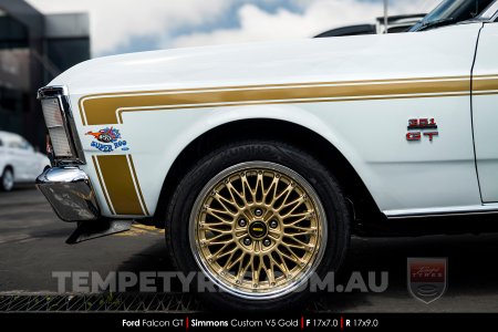 Custom Simmons Wheels on Ford Falcon