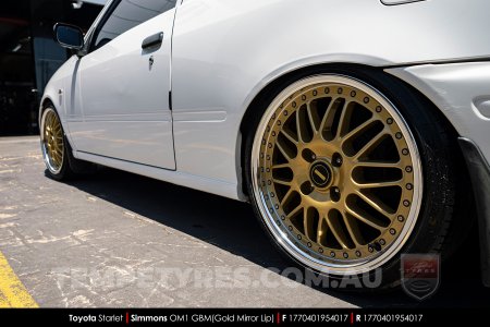 17x7.0 17x8.5 Simmons OM-1 Gold on Toyota Starlet