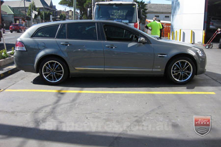 17x7.5 Lenso Eurostyle 7 ES7 on HOLDEN COMMODORE VE