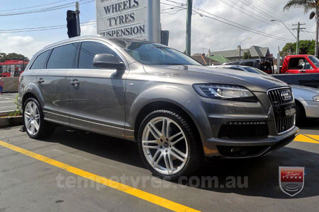 20x9.0 Style201 Silver on AUDI Q7